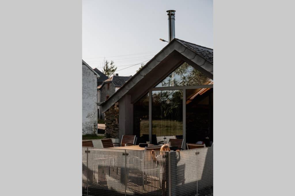 Rustig Gelegen Gite Nabij ホッファライズ エクステリア 写真